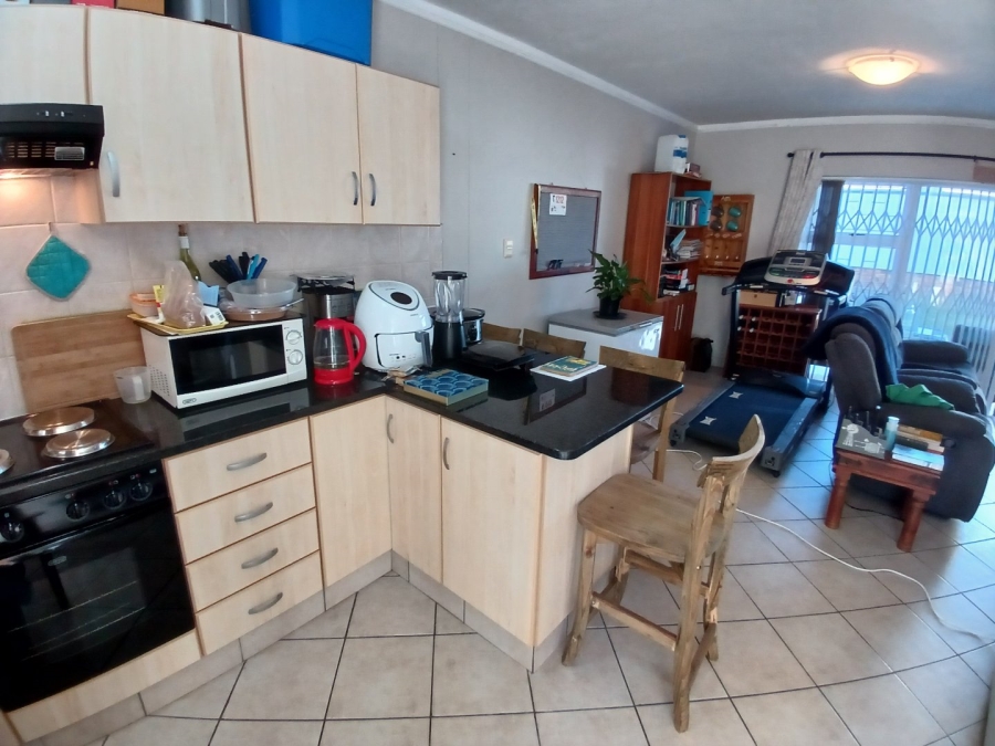 1 Bedroom Property for Sale in Reebok Western Cape